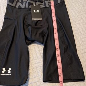 NWT Under Armour Men's HeatGear Long Shorts Size M